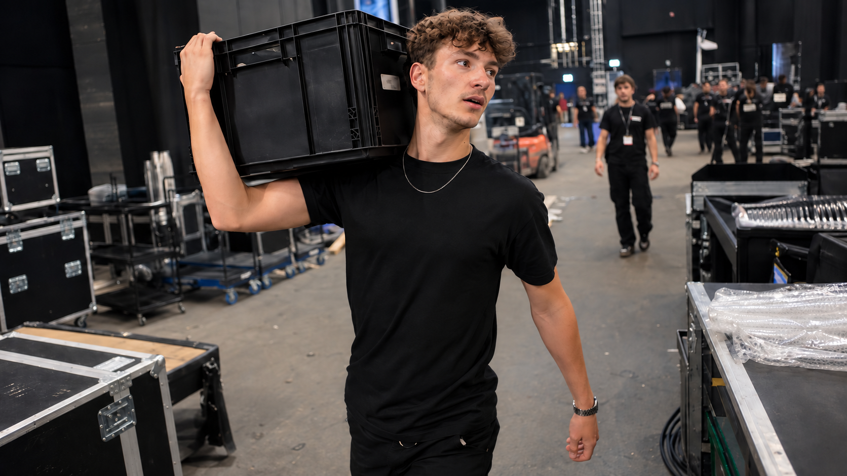 Eventcrew på en praktisk opgave